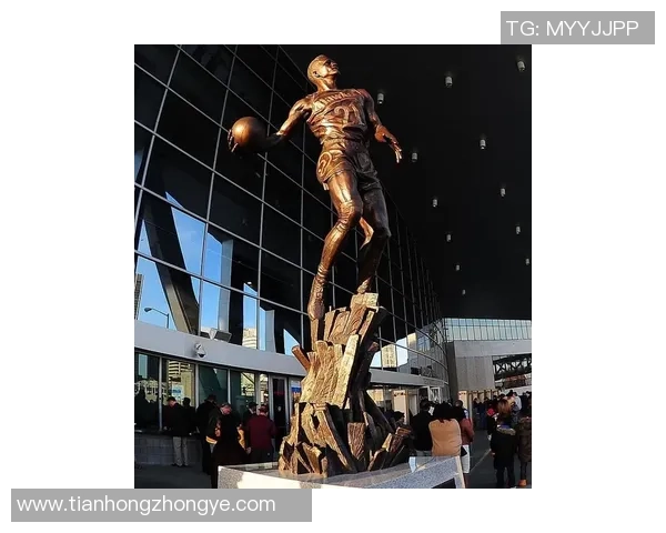 足球明星人像挂件创意设计精选完美呈现足球文化与个性风采 足球明星人像挂件创意设计精选完美呈现足球文化与个性风采